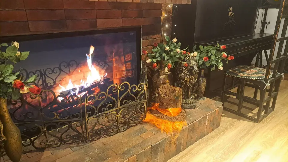 Лофт с камином и балконом в Санкт-Петербурге