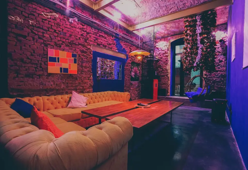 Интерьер Sava Loft на Бауманской с верандой