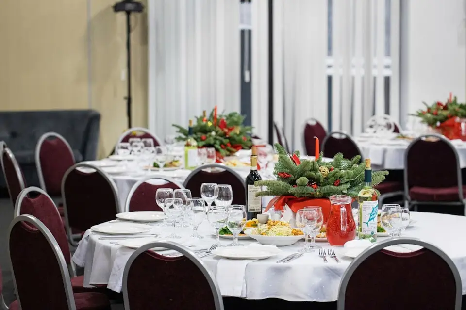 Велком-зона в зале Gorskiy City Hotel