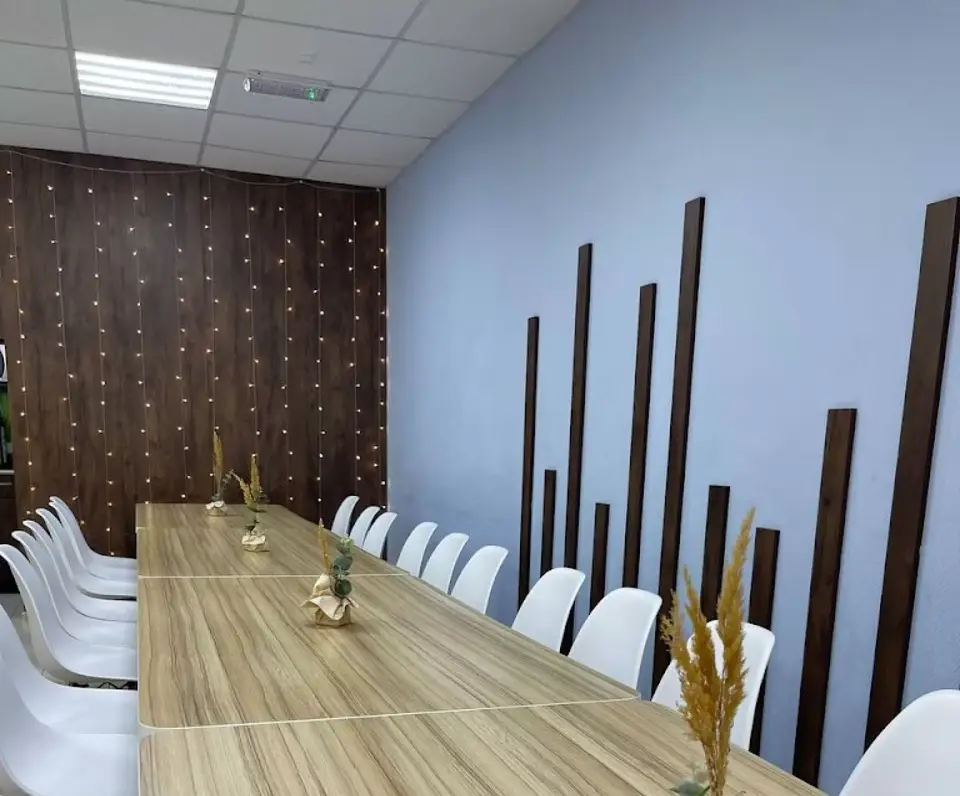 Танцпол в лофте Park Land для праздников