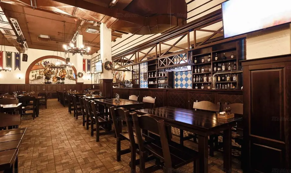 Интерьер ресторана Biergarten