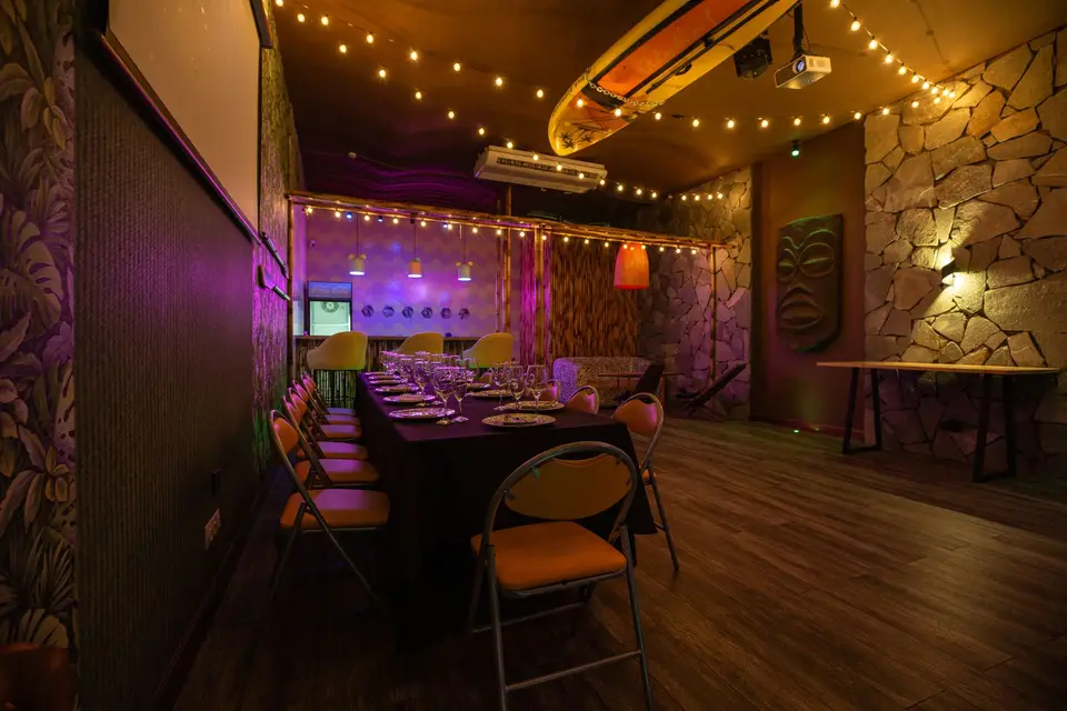 Дизайнерский интерьер Aloha Loft в Москве