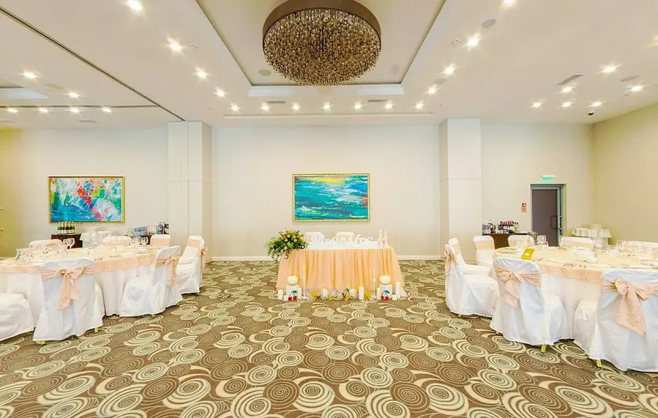 Банкетный зал в отеле Ramada