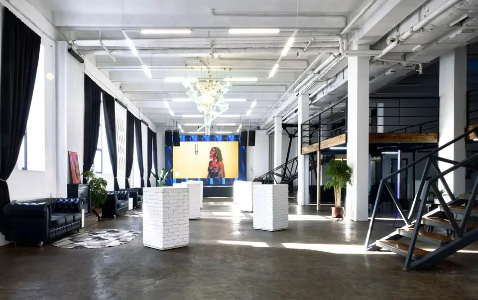 Современный Loft на Никитском бульваре - интерьер