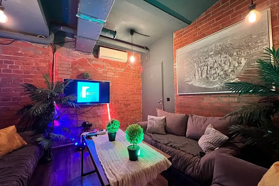 Лофт HOOKAH с флипчартом для презентаций