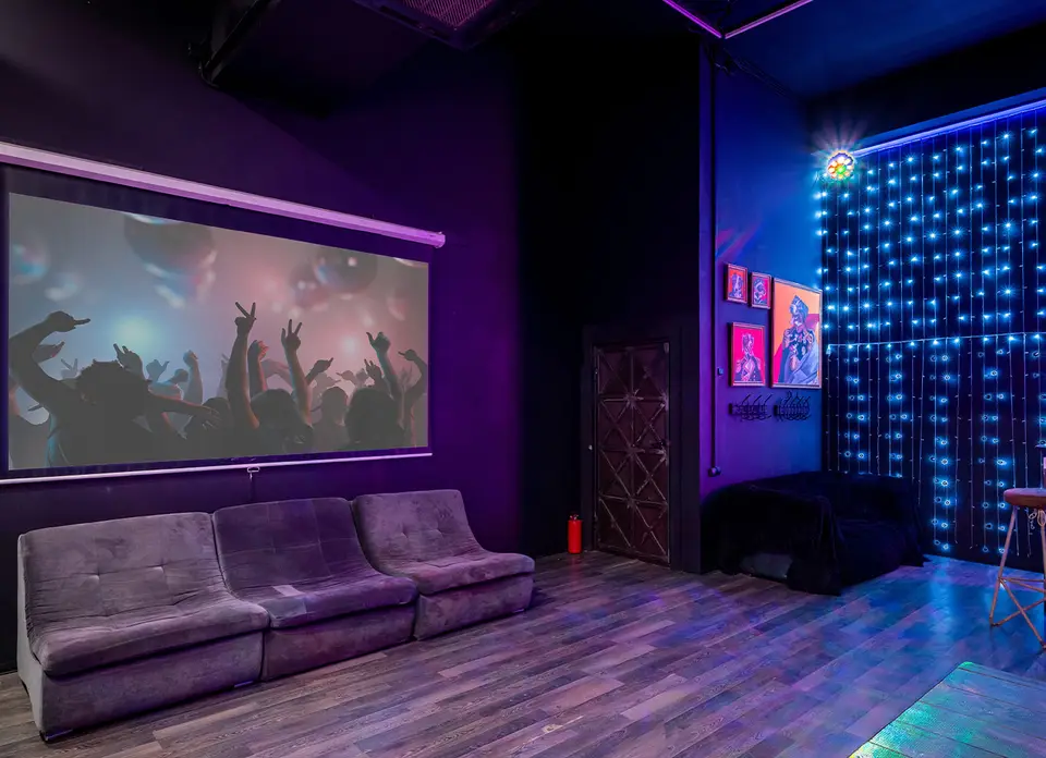 Фото площадки Лофт Space Loft на Бауманской с караоке и PS 4: 9
