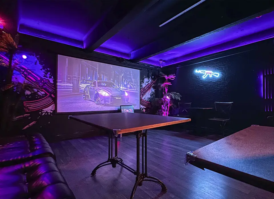 Фото площадки Kartel Loft на Бауманской с караоке и PS 4: 8