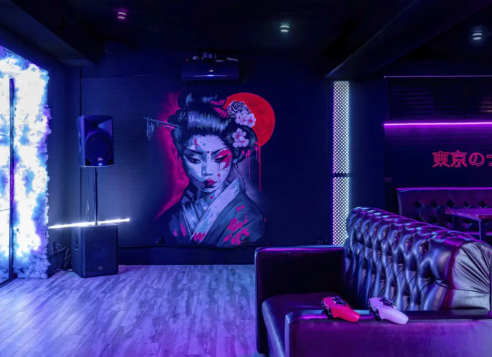 Фото площадки Японский киберпанк в лофте Tokyo Night Club с караоке и PS 5: 16