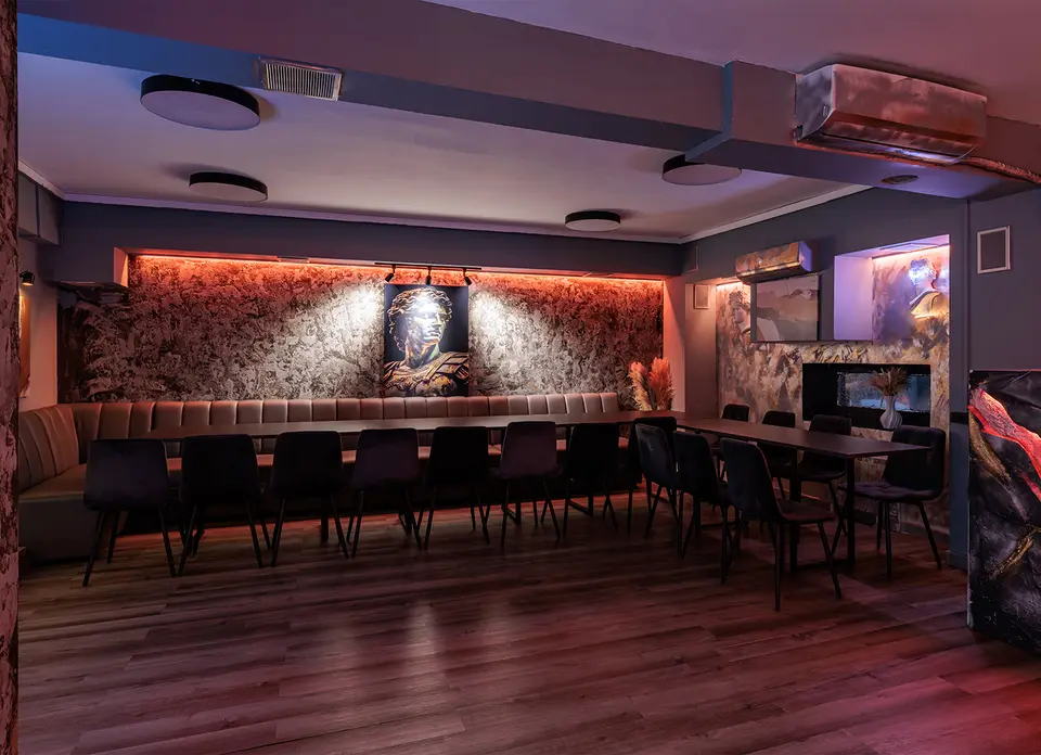 Фото площадки Crystal Loft на Менделеевской с караоке и PS5: 8