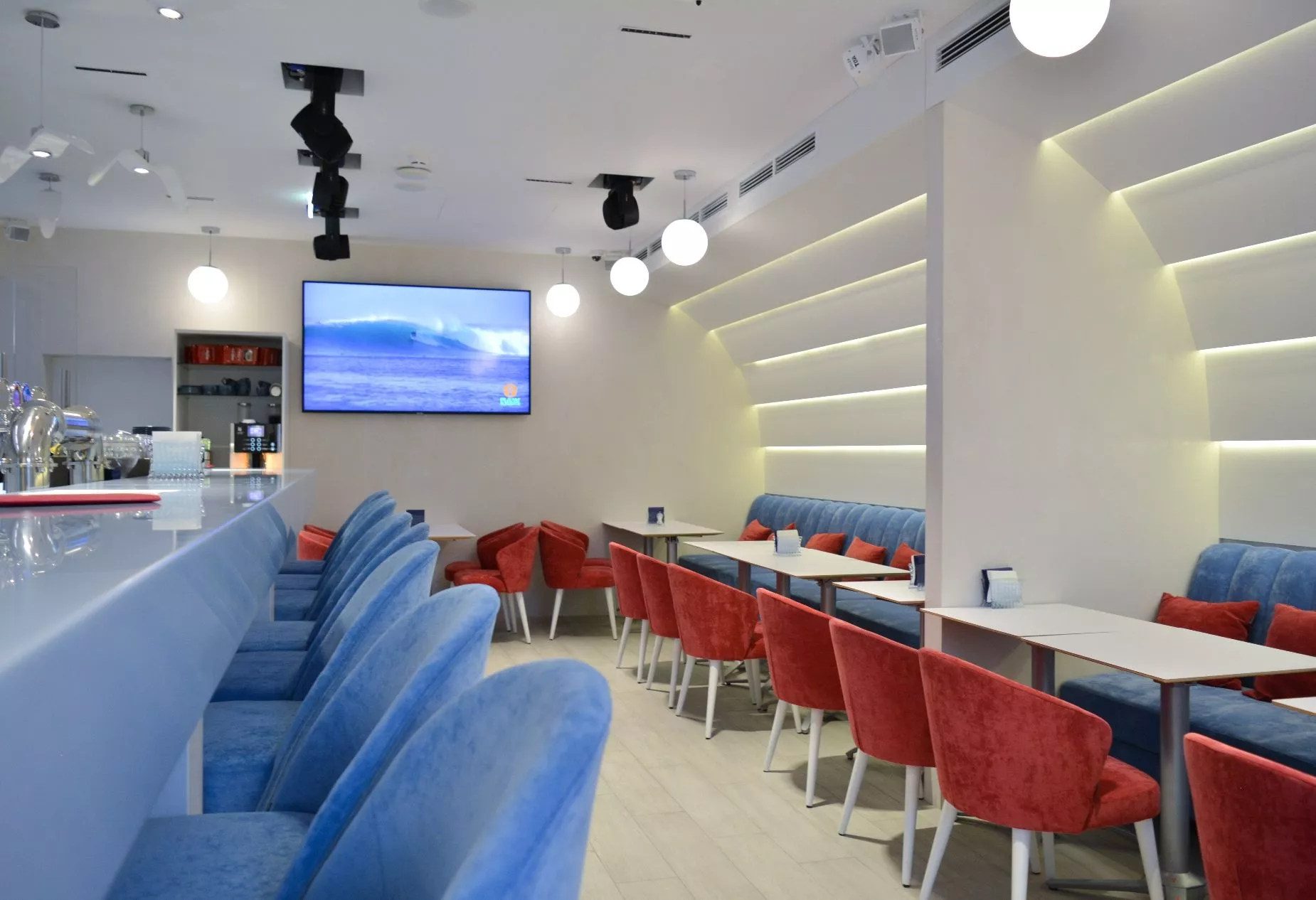 Фото площадки POSH Bar - светлый атмосферный лофт-бар для вечеринок рядом с метро Тульская: изображение 2