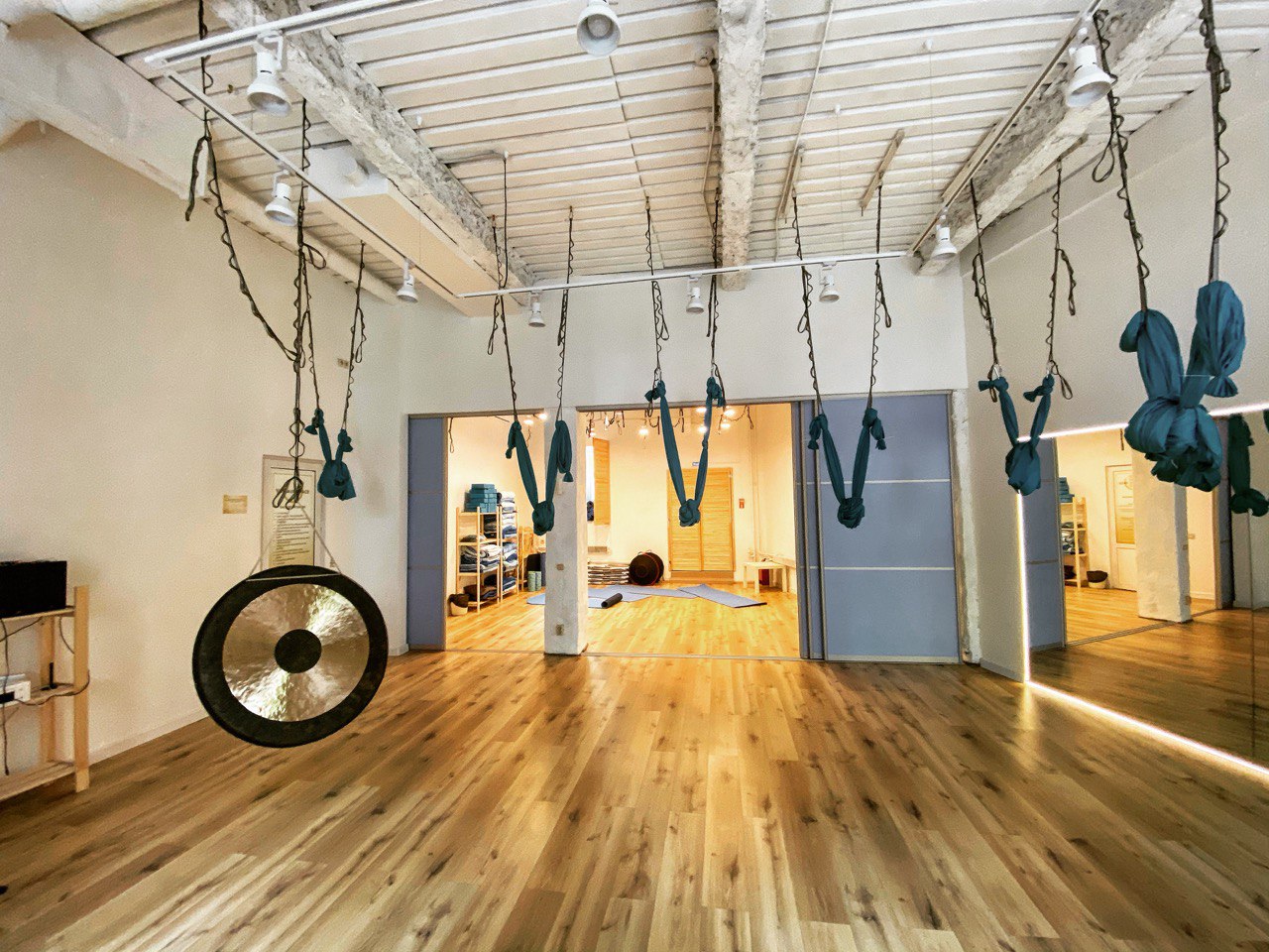 Фото площадки Стильное пространство в центре Москвы для мероприятий и практик: изображение 2