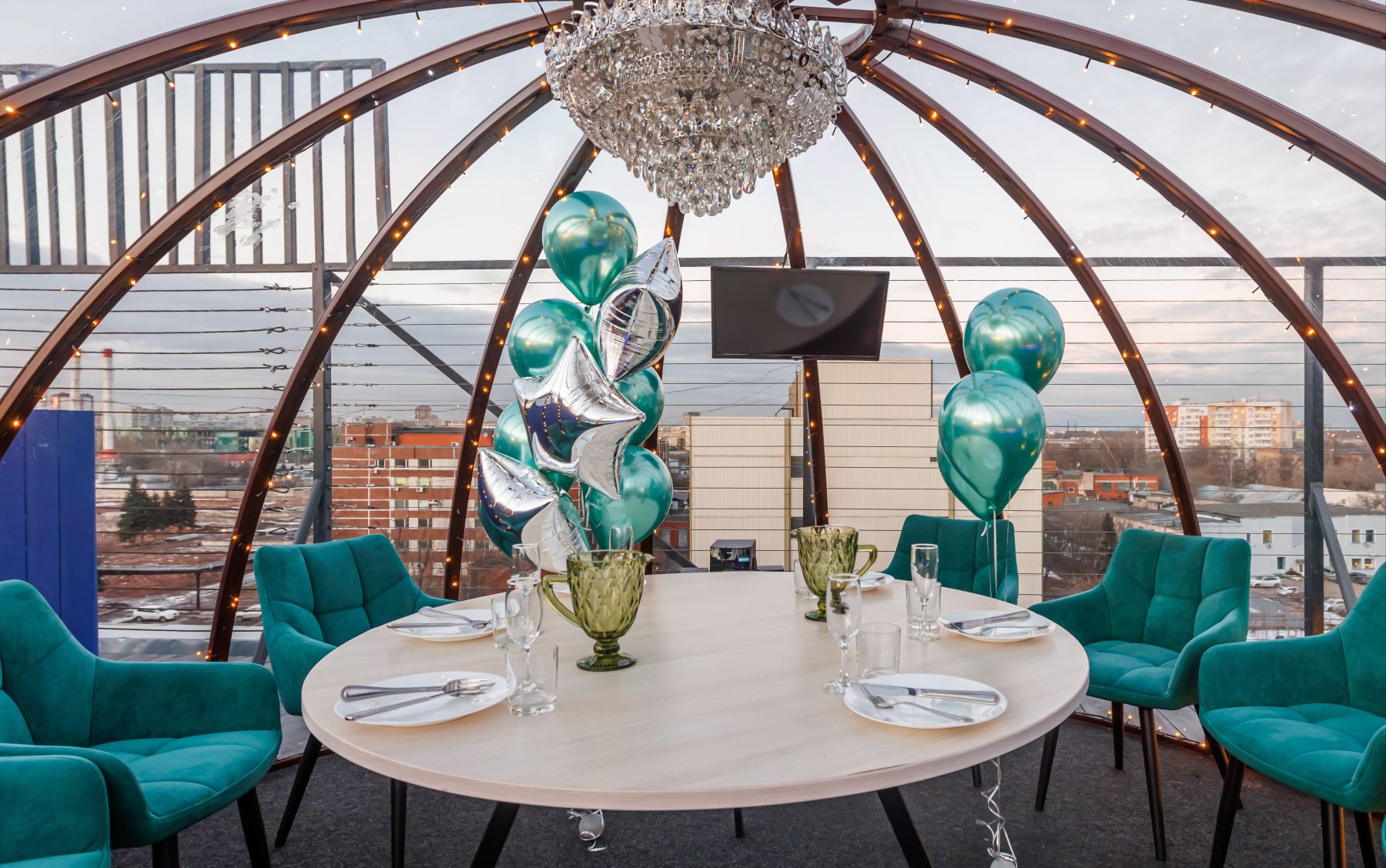 Купольная беседка на ВДНХ с панорамным видом