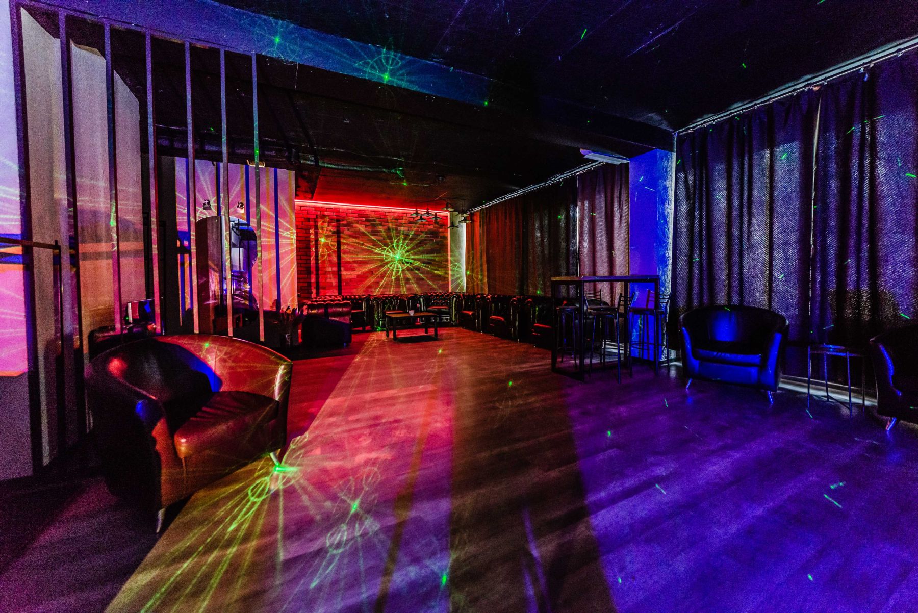 Лофт Натроение на Алексеевской - уютный интерьер