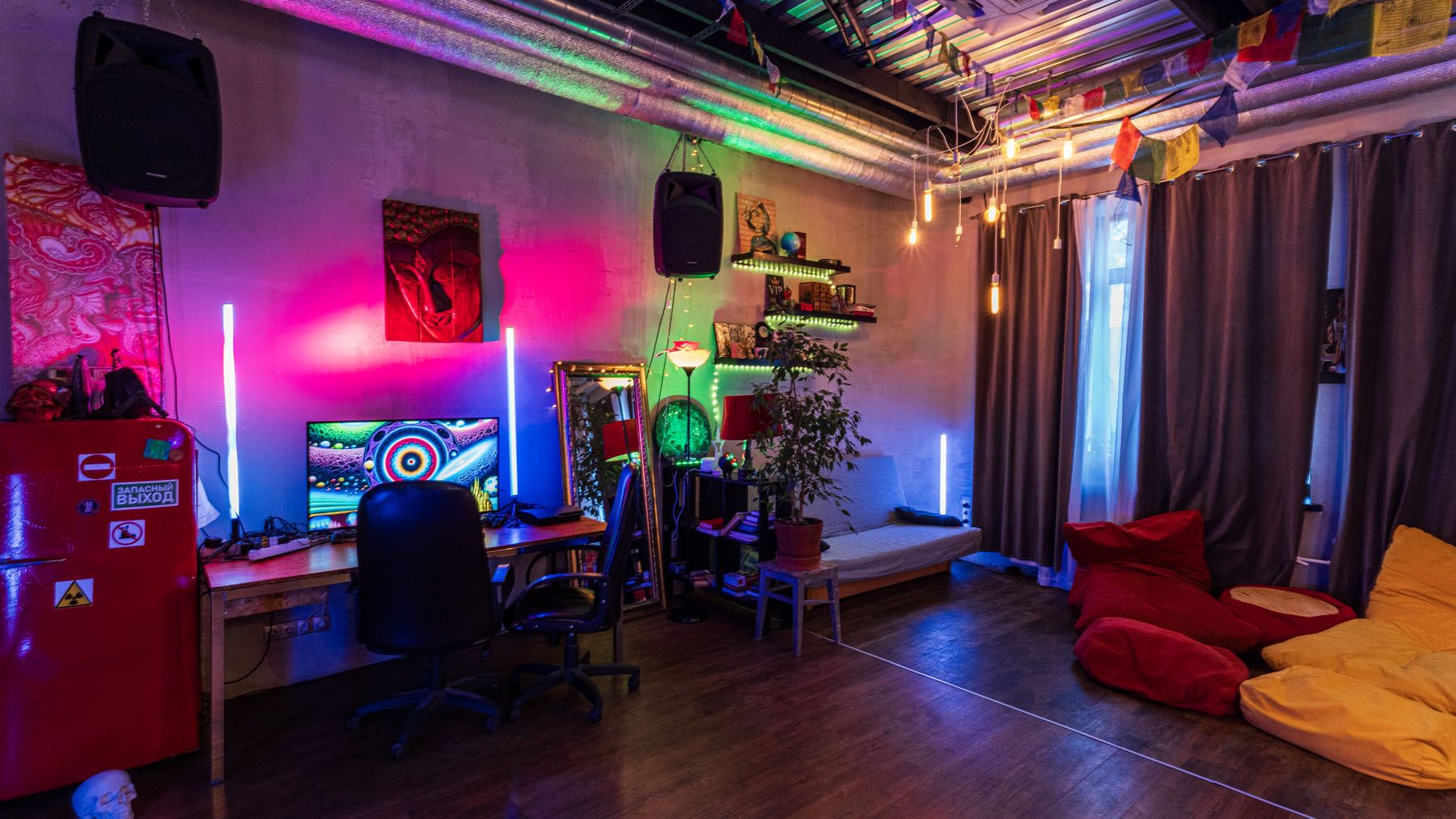 Кухня в лофте FaraLoft