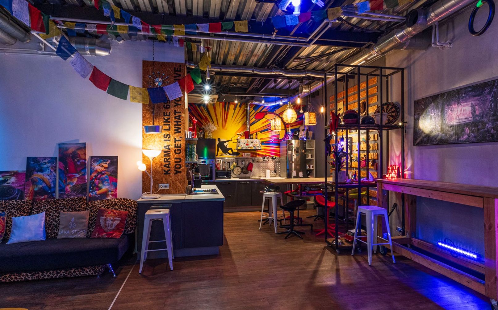 Лофт FaraLoft с уютным интерьером