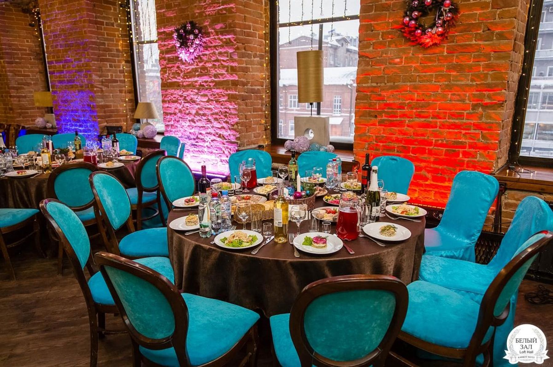 Зал LoftHall с освещением