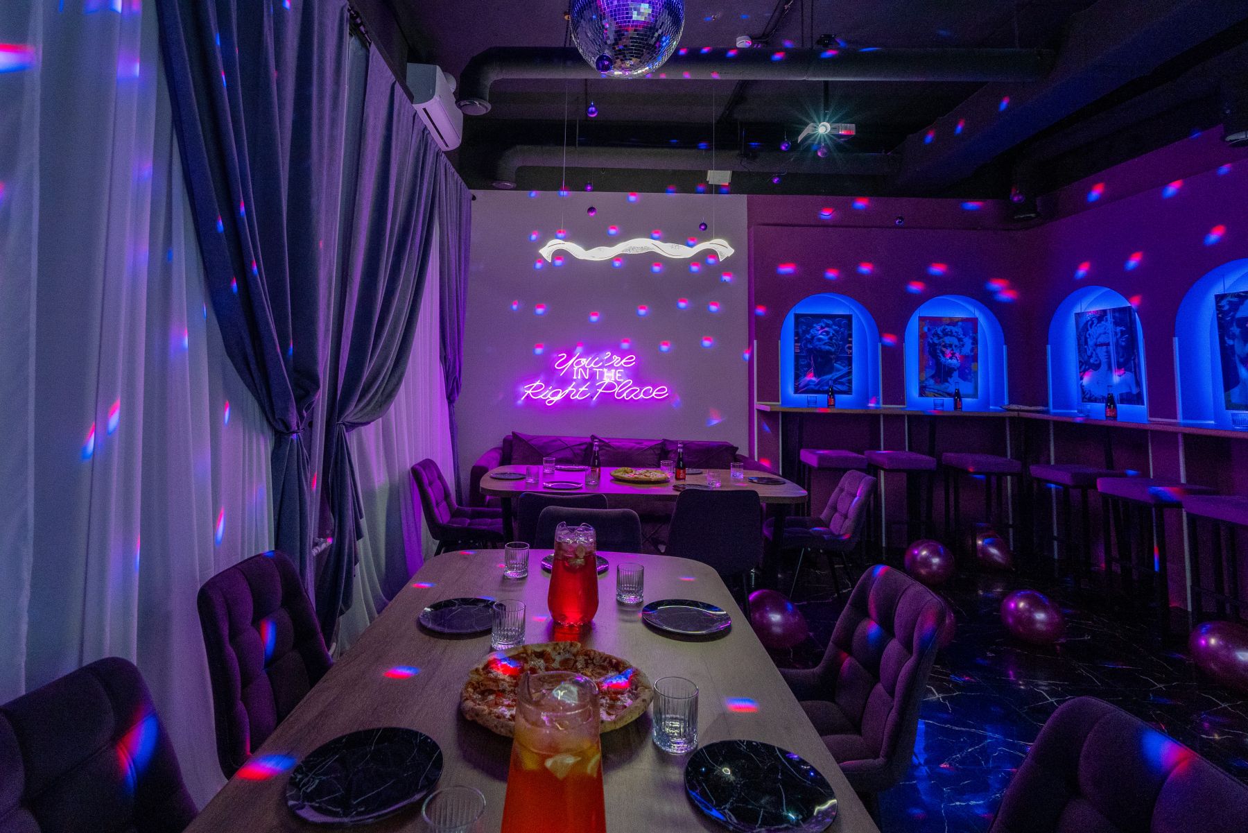 Лаундж-зона в Лофт Дримс