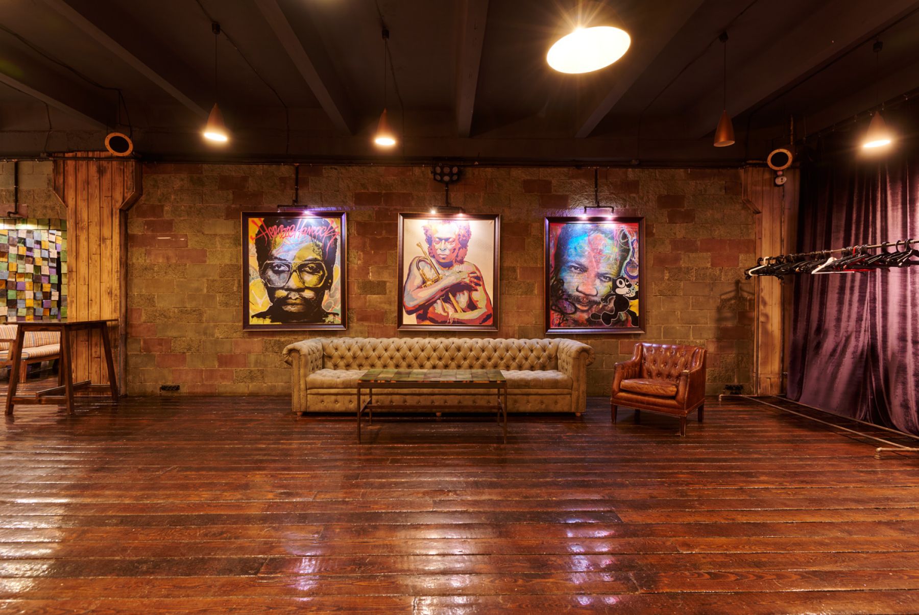 Современное оборудование в лофте