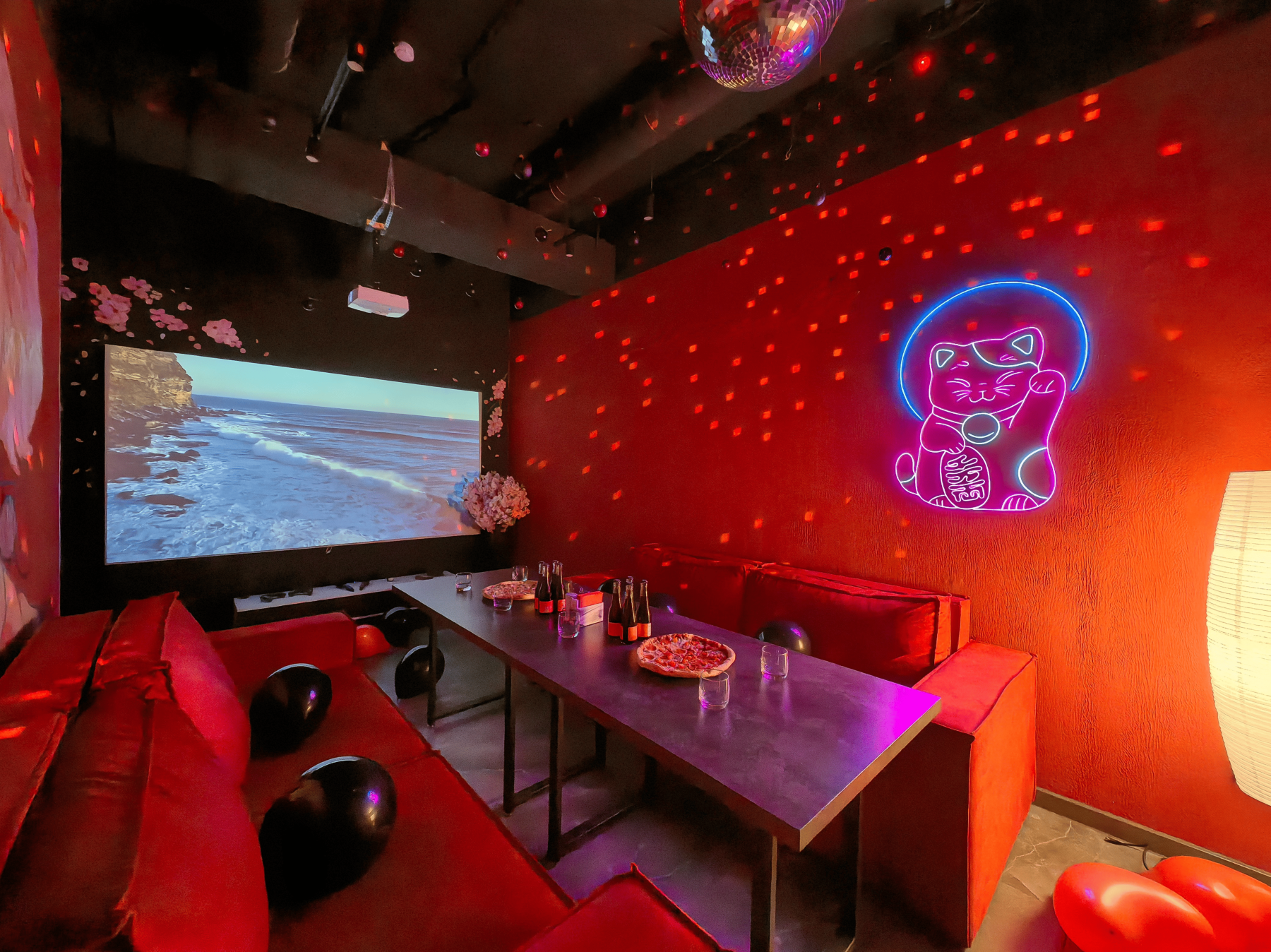 Стильная мебель в лофте Токио