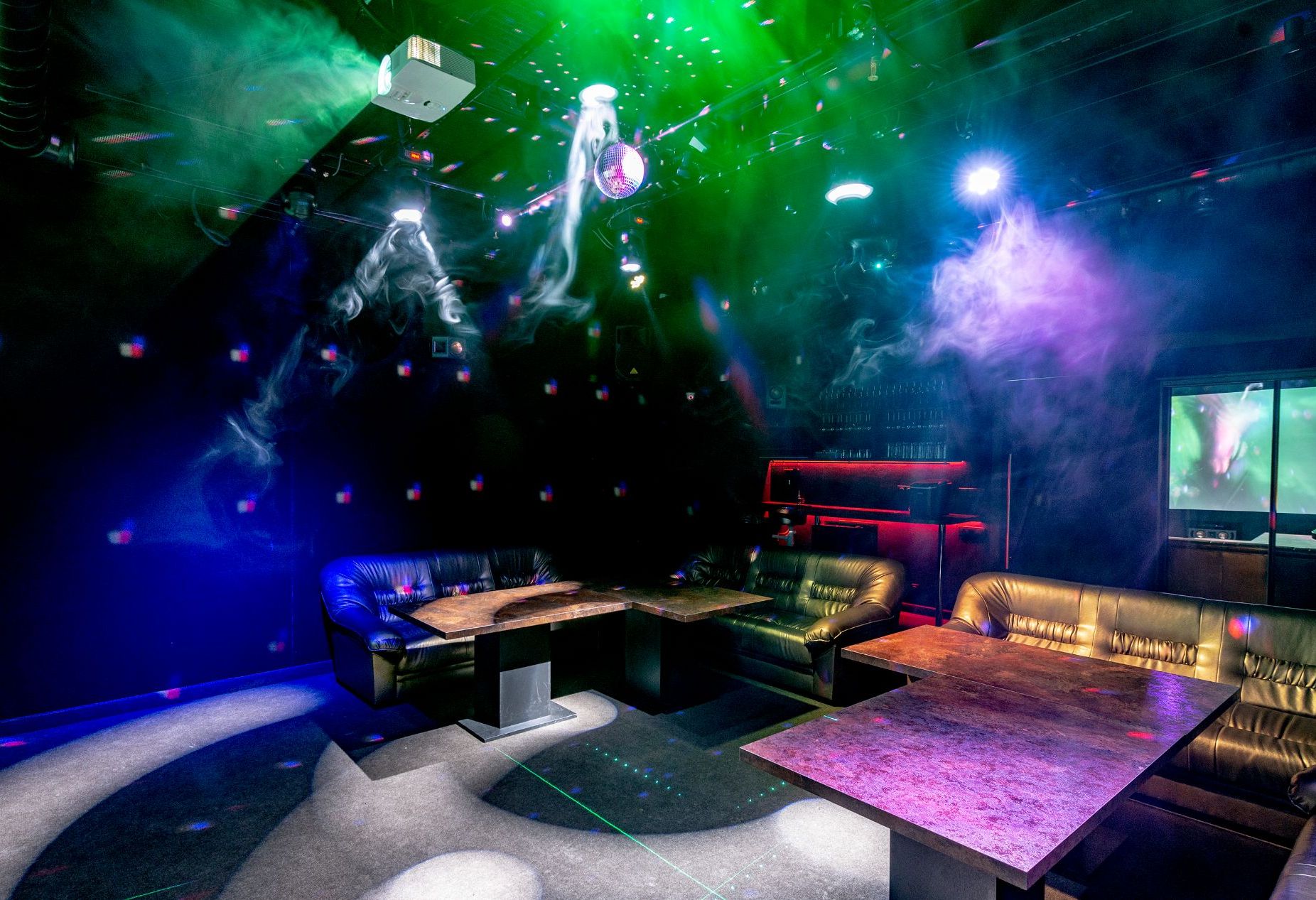 Лофт-студия TelePort 360 - освещение