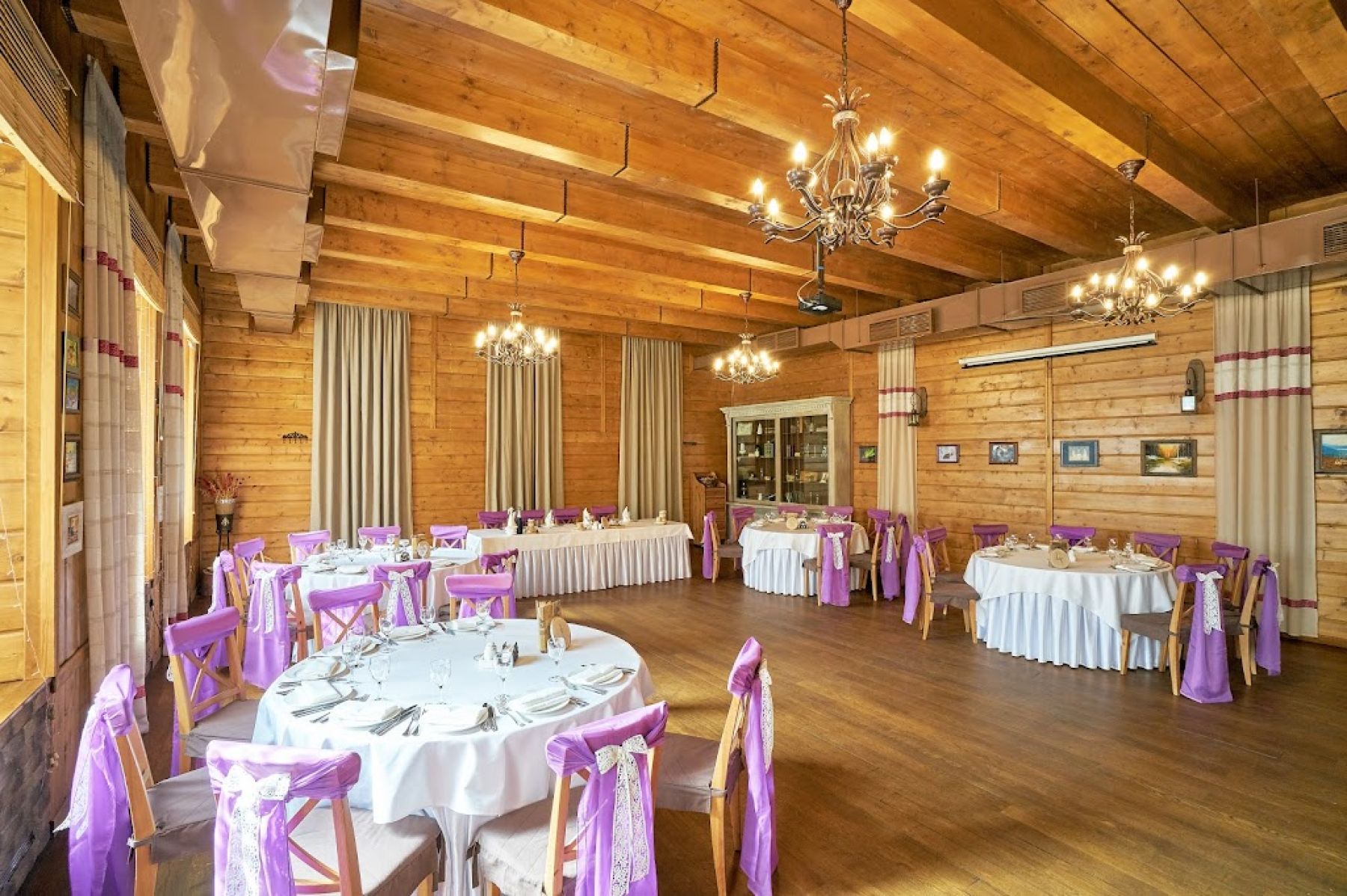 Лапландия - интерьер ресторана 3