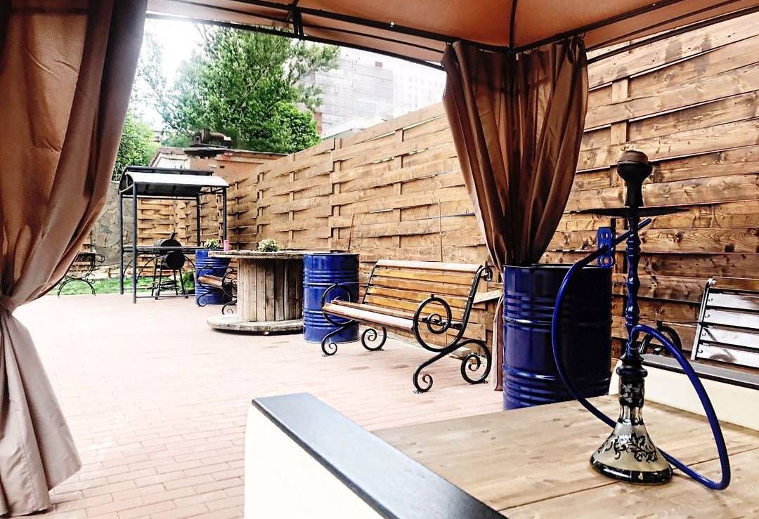 Интерьер лофта 2'25 с панорамными окнами