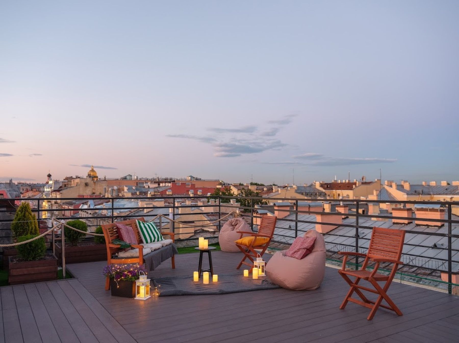 Терраса с видом на Исаакиевский собор