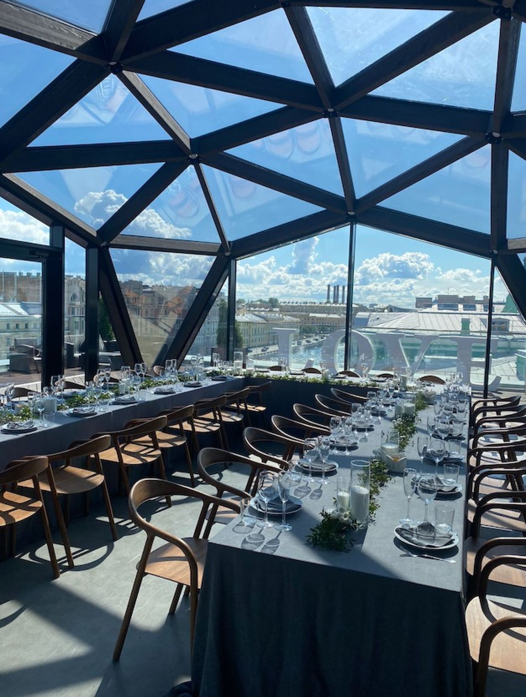 Велком-зона для гостей в банкетном зале