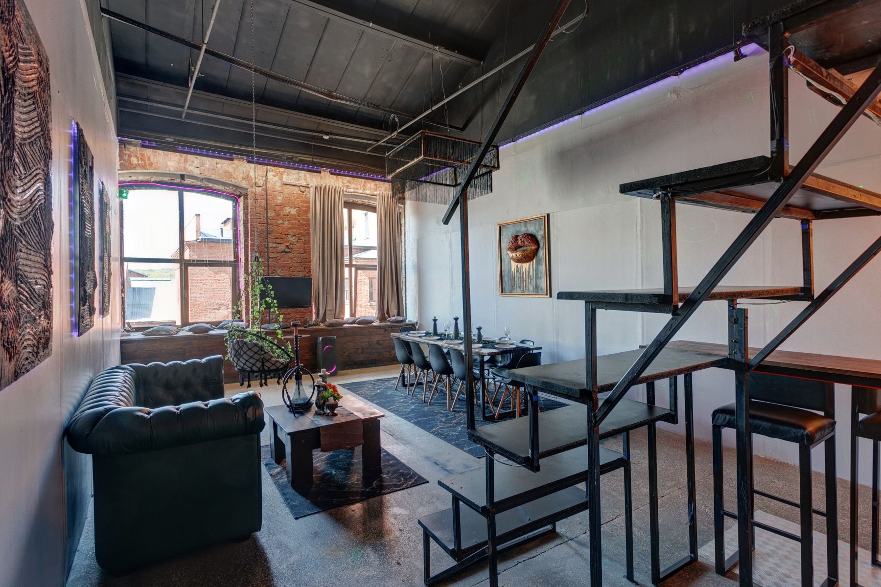 Световое оформление Лофта Готика