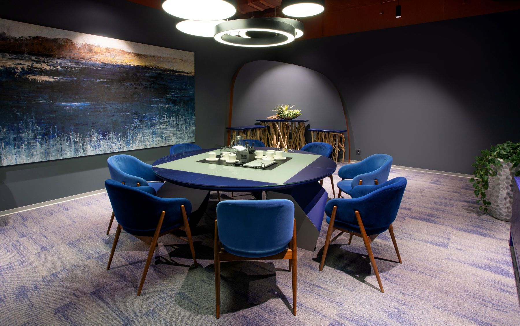 Переговорная Аква с современным интерьером