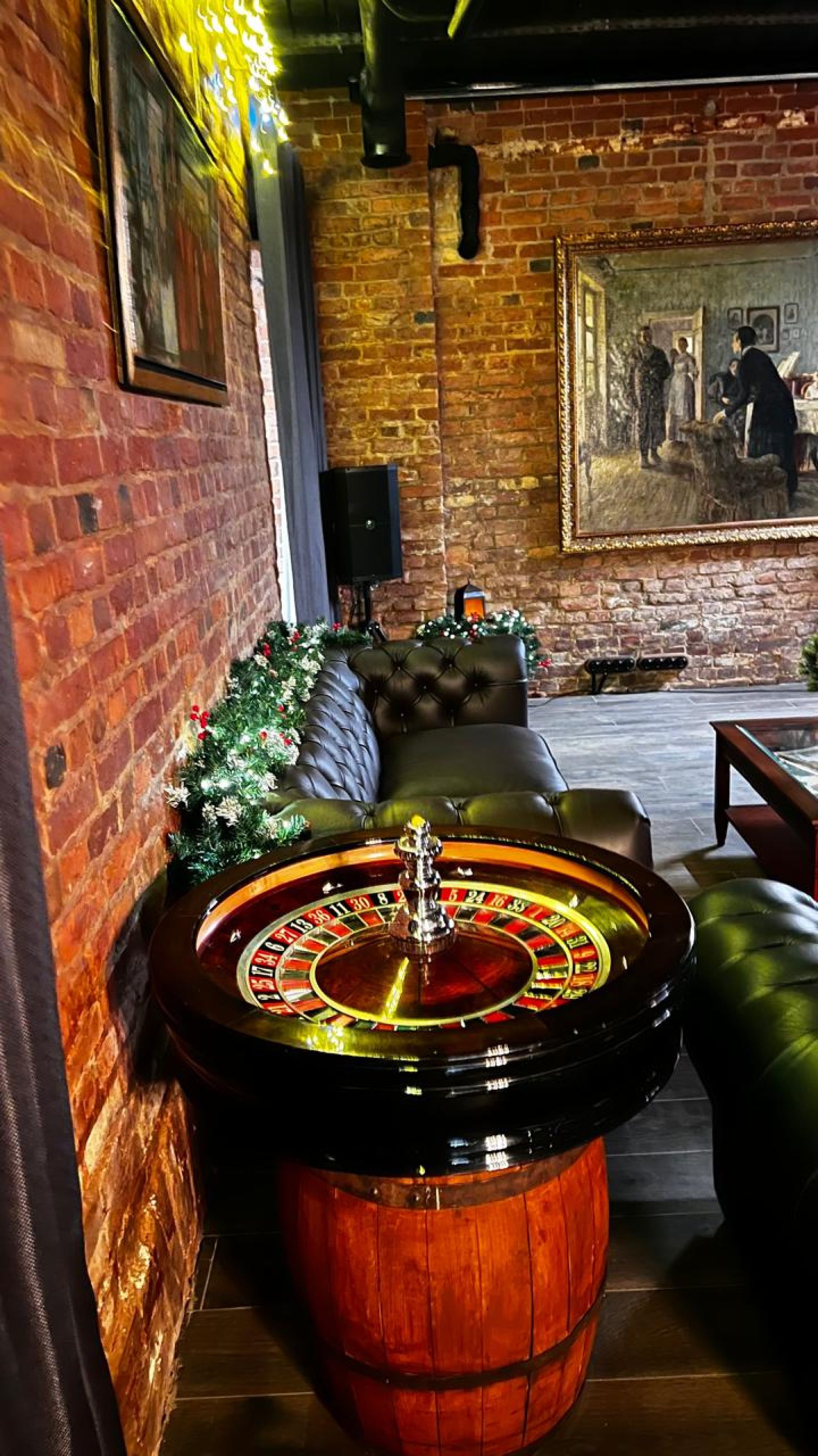 Зона отдыха в лофте на Новой Басманной