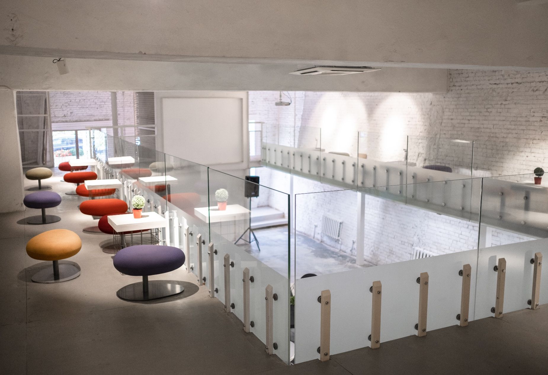 Веранда лофта WHITE для мероприятий