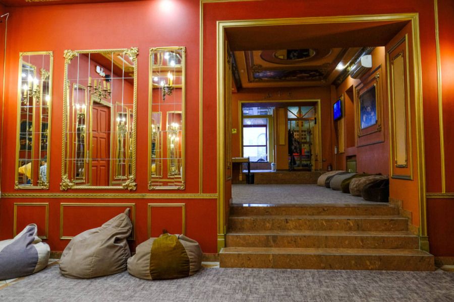 Зона для мероприятий в лофте