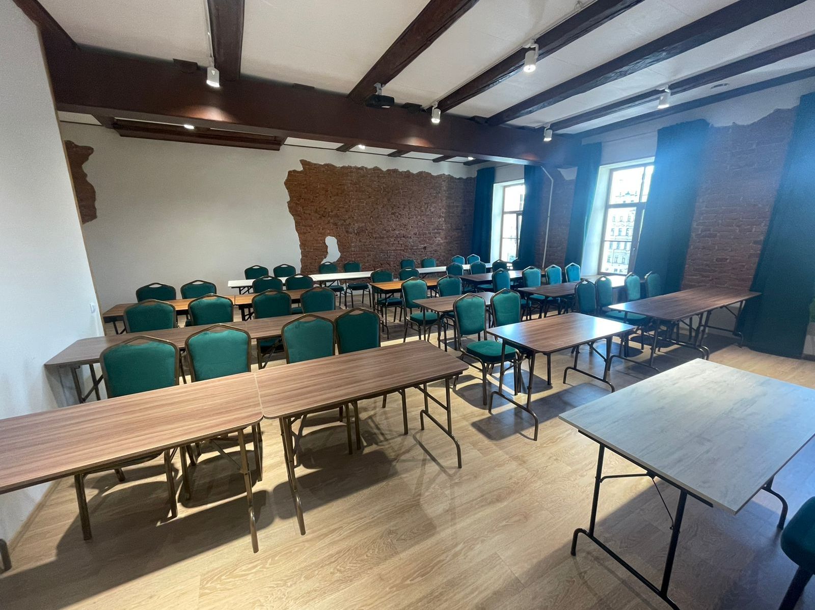 Оборудование для тренингов в конференц-зале