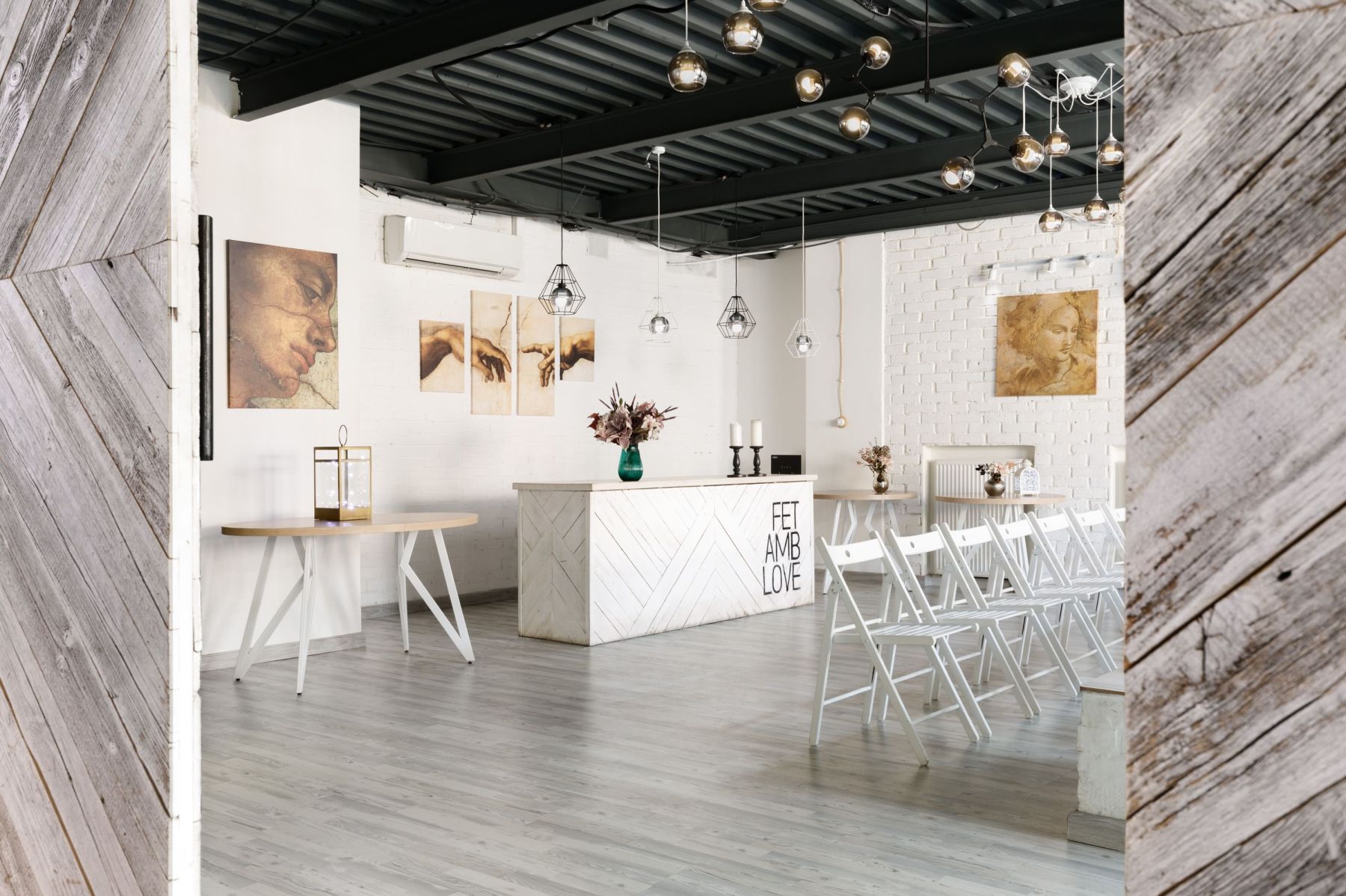 Зал для мероприятий в особняке Мон Мартр