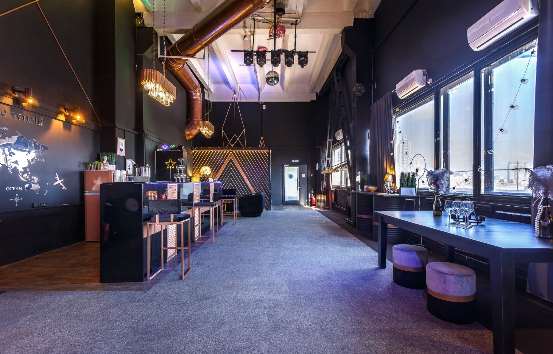 Лофт HIGH LIGHT с крышей и верандой