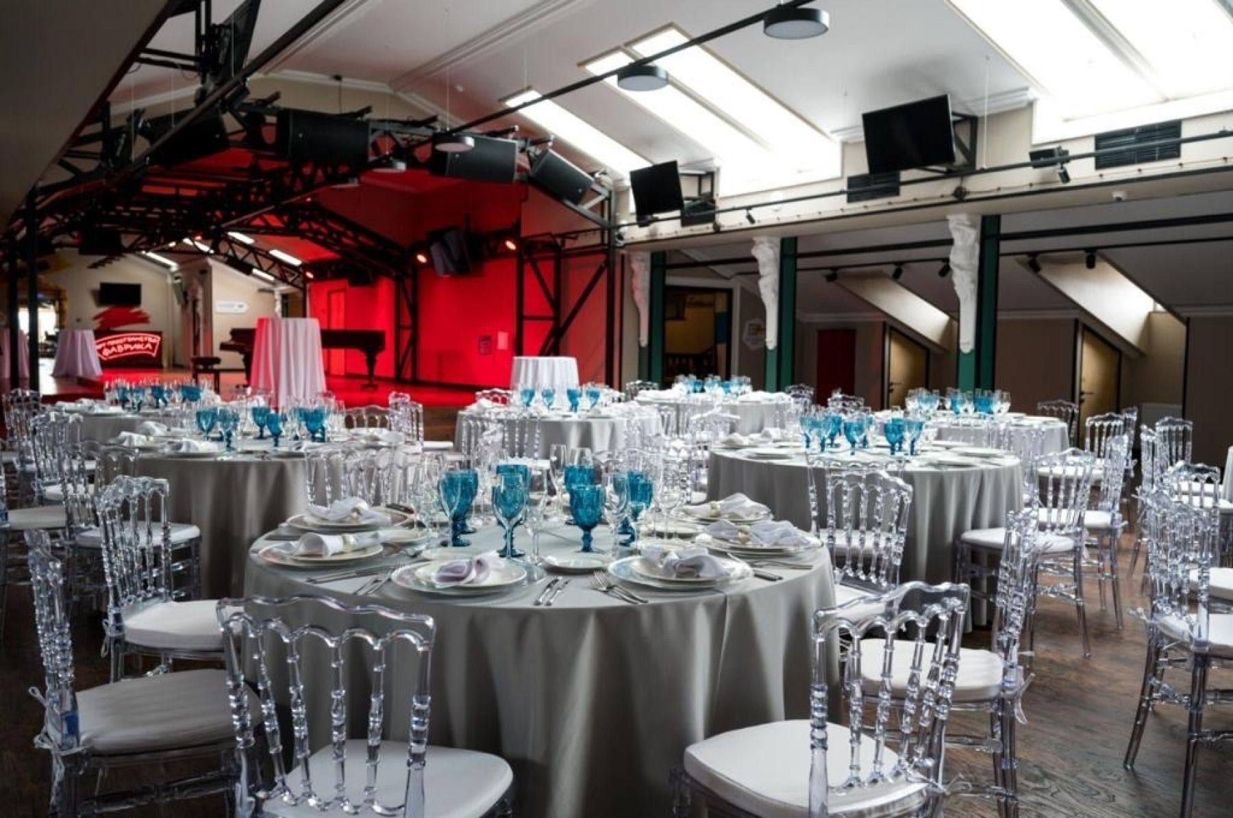 Современный банкетный зал Фабрики