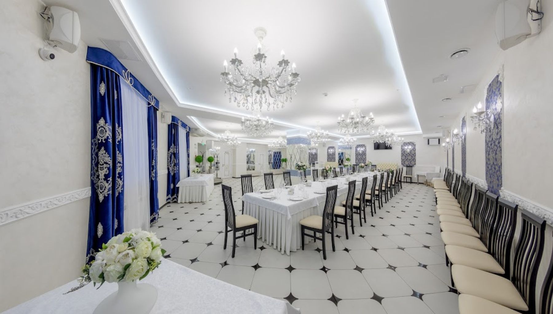 Ресторан Banquet — уютная атмосфера