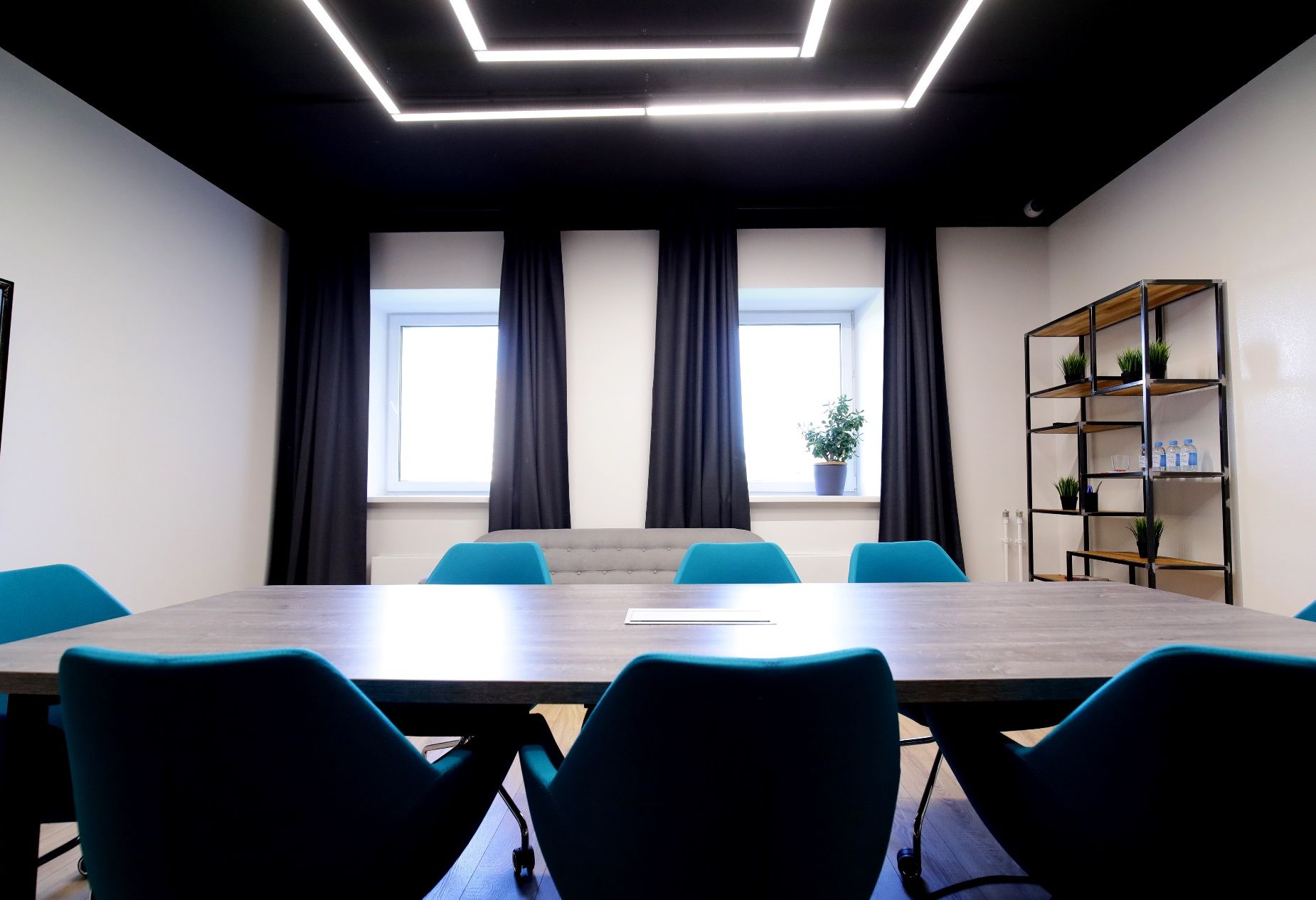 Общая зона коворкинга OPEN