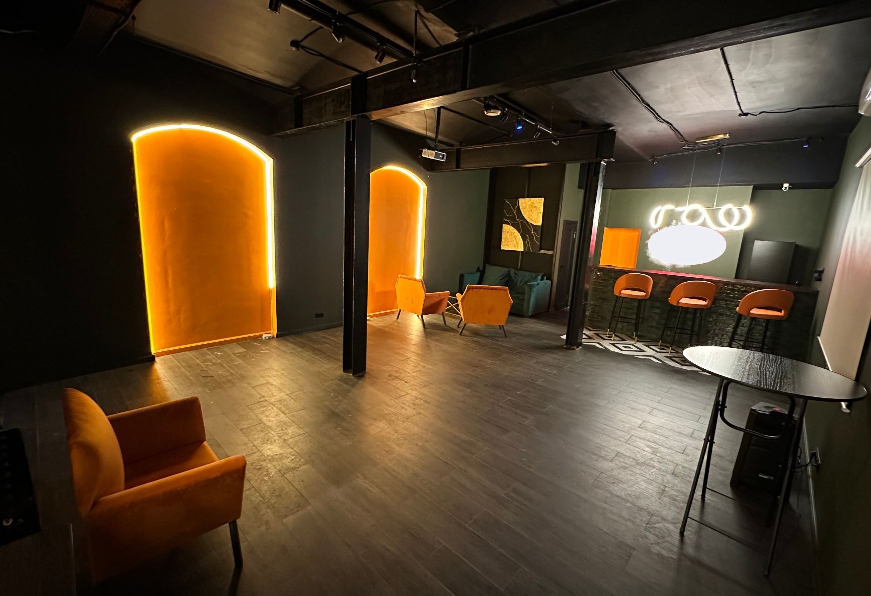 Лофт Karma на Бауманской - интерьер