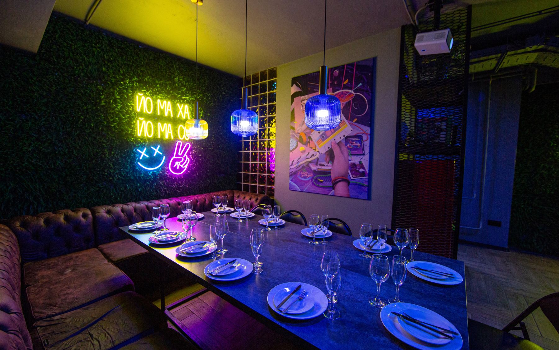 Зал Radiola Loft с дизайнерским интерьером