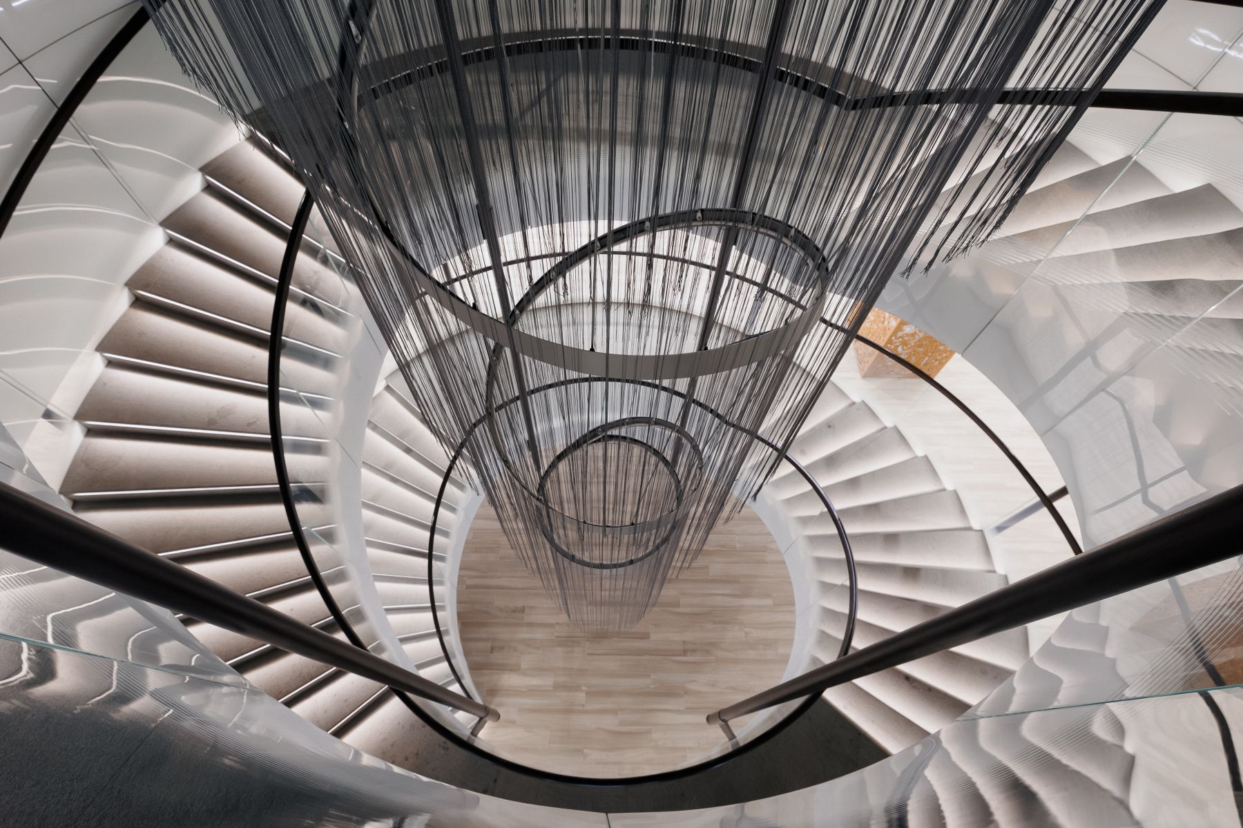 Фойе Графитового холла с барной стойкой