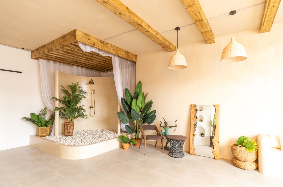 Интерьер тропической аквазоны Бали с душем