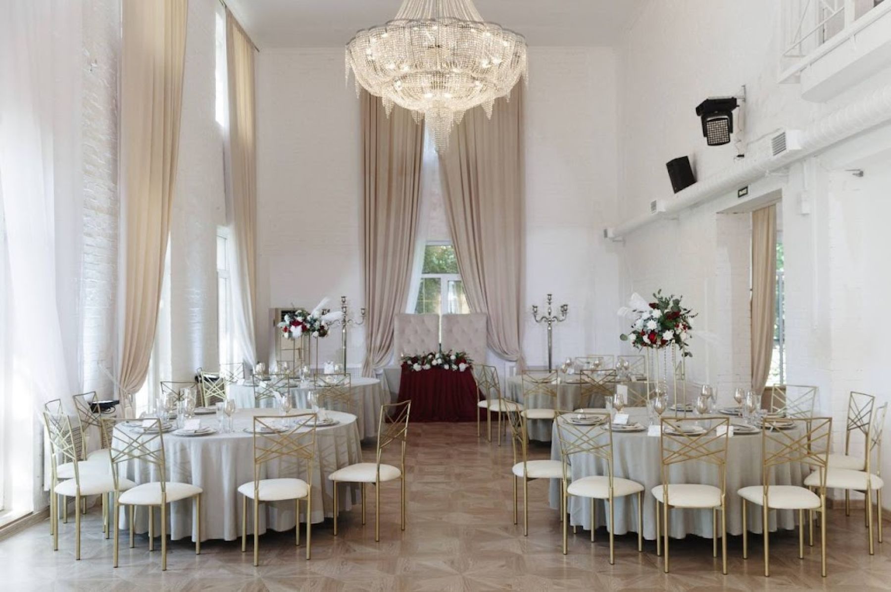 Интерьер банкетного зала Villa Park