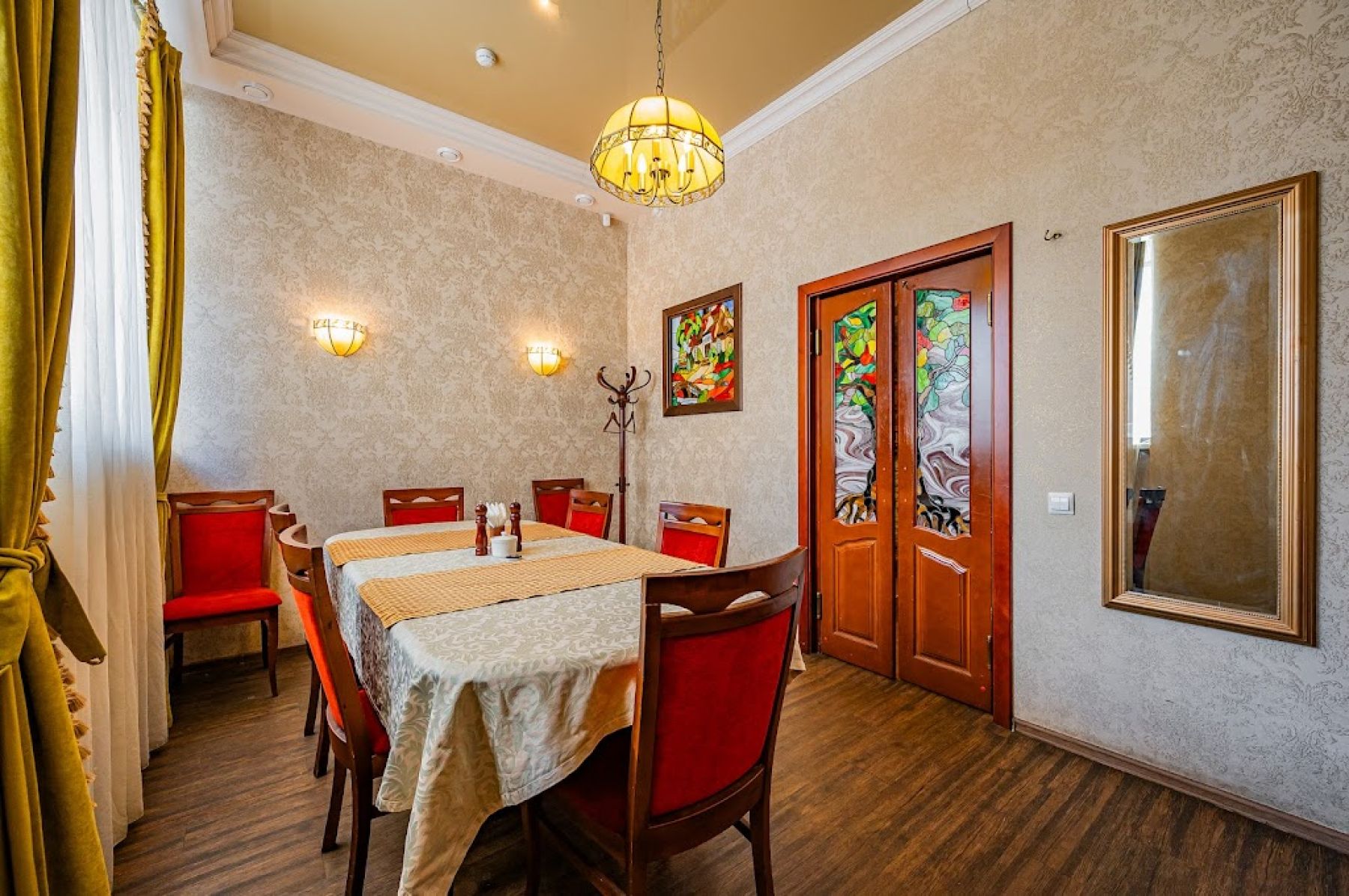 Банкетный зал ресторана Хинкали