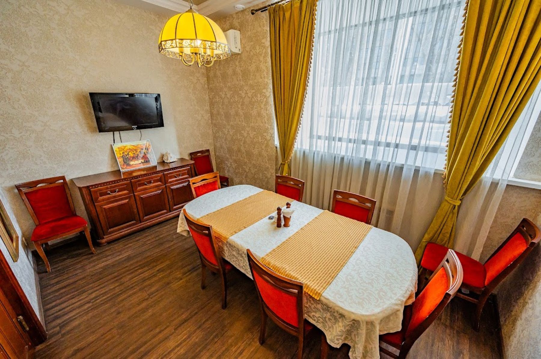 Велком-зона в ресторане Хинкали