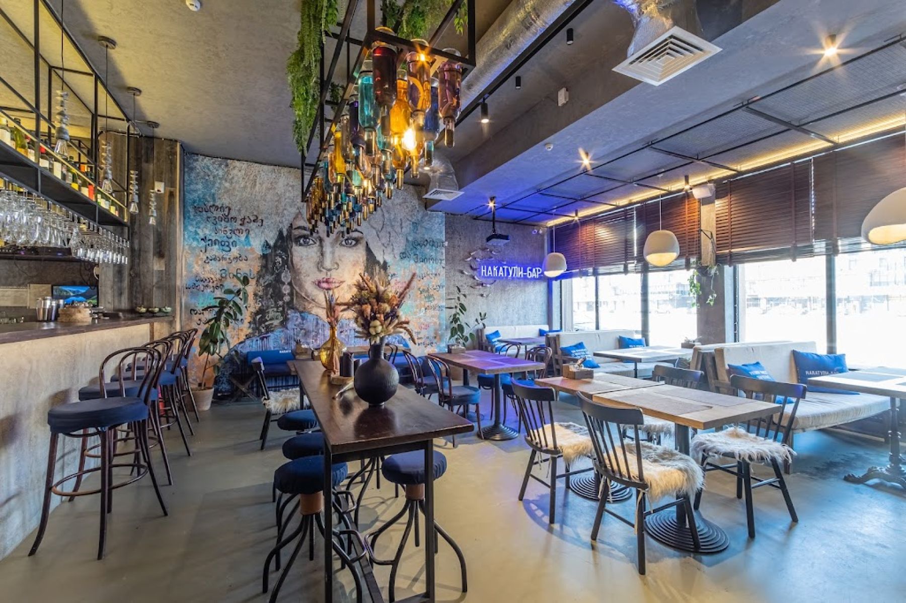 Сервировка стола в Накатули