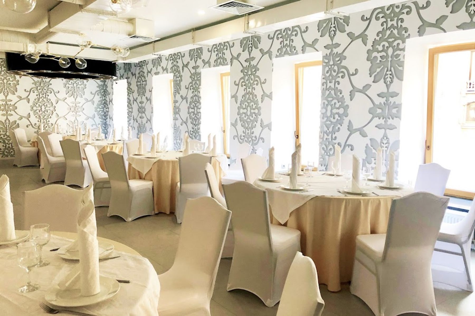 интерьер банкетного зала Дворцовый