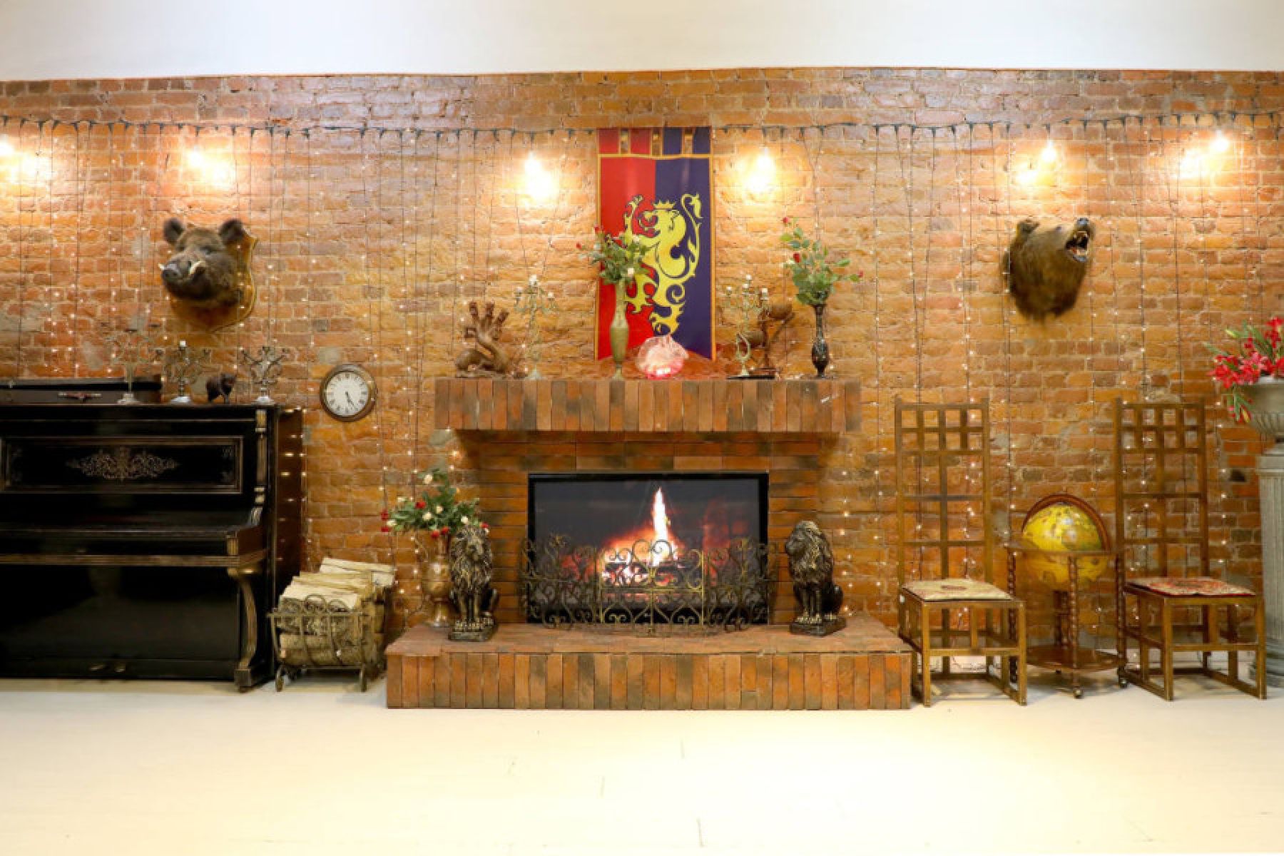 Каминный зал для мероприятий в Санкт-Петербурге - общий вид