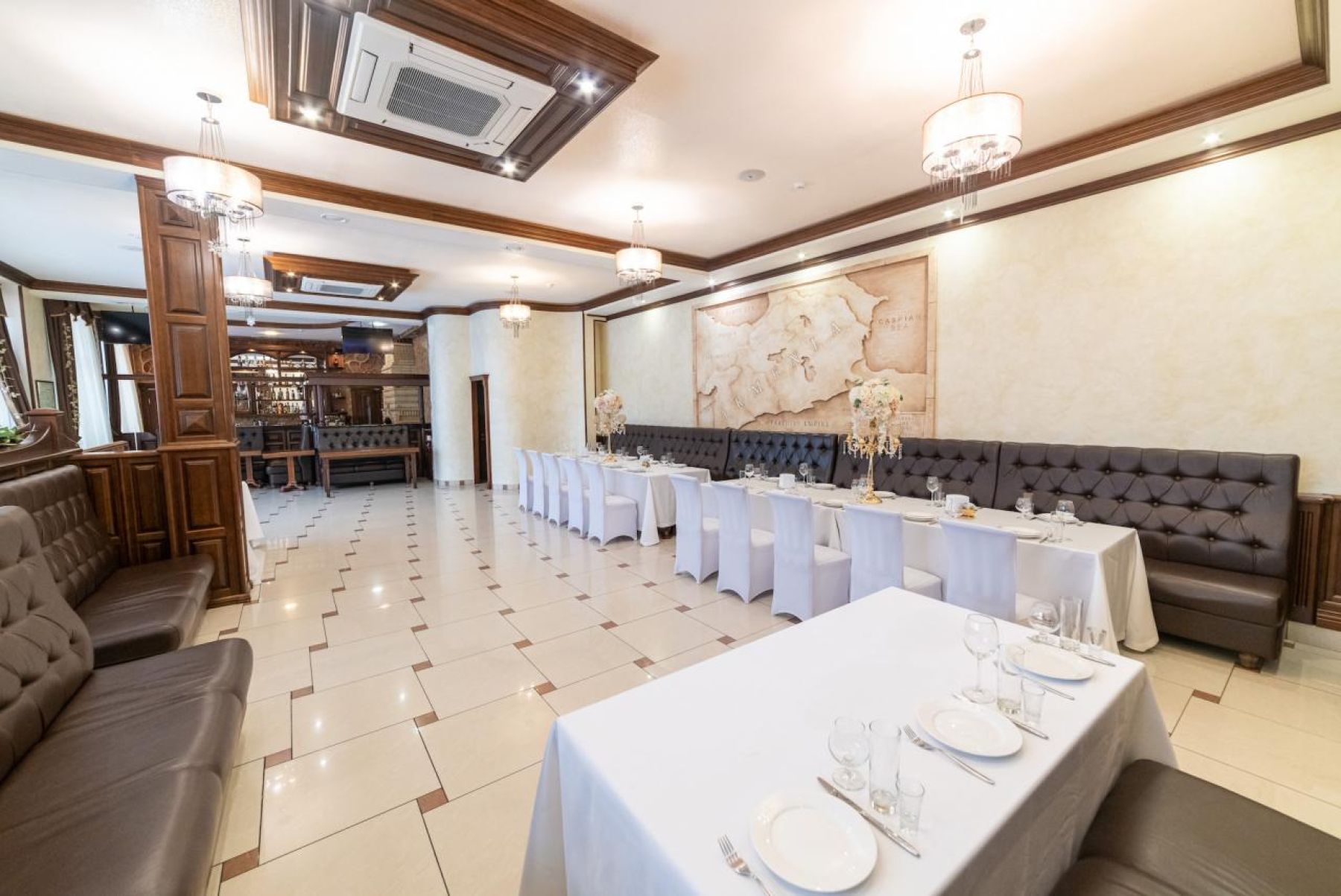 Праздничное оформление в ресторане Гавар